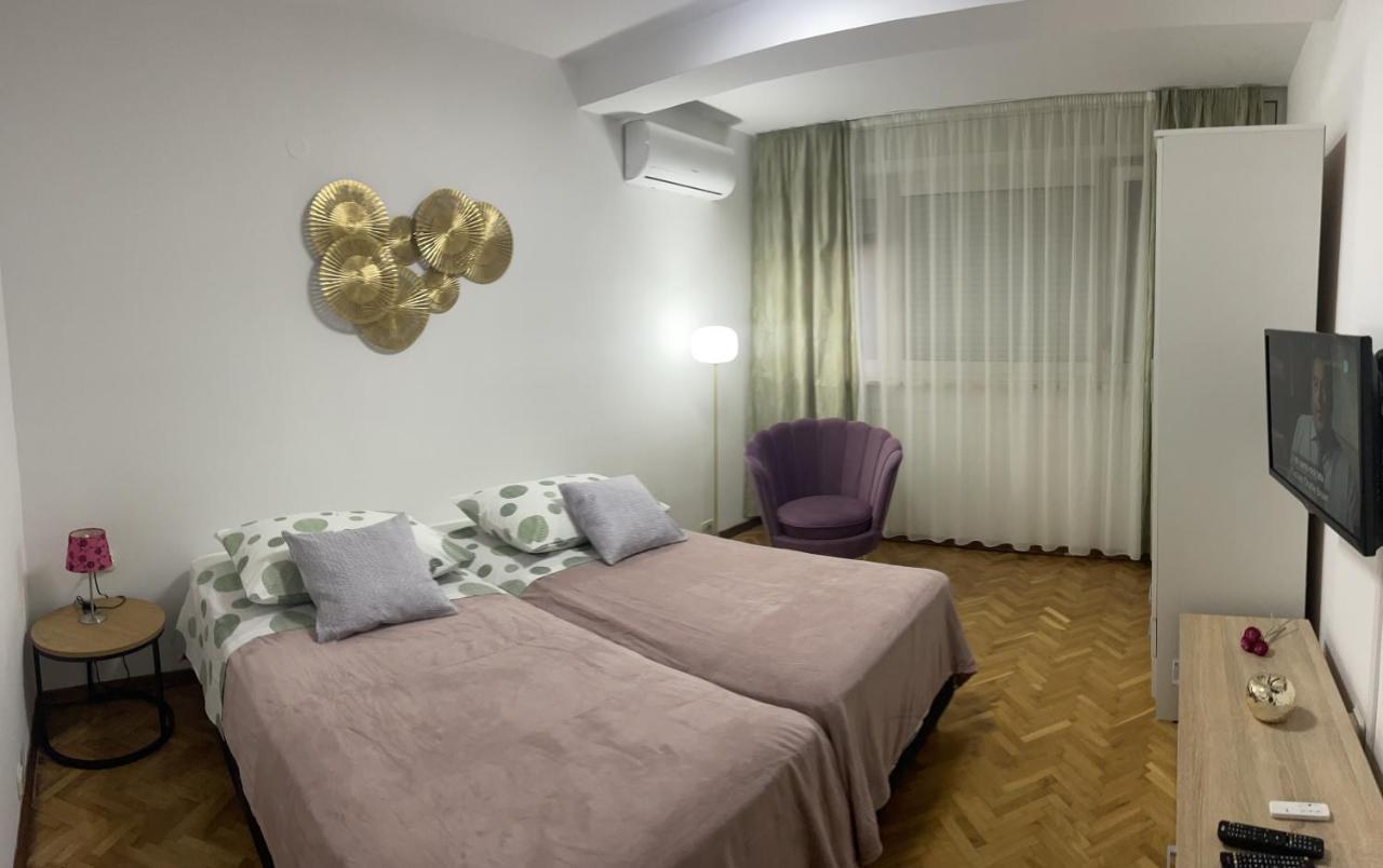 Apartman Doris,Self Check In Сплит Экстерьер фото